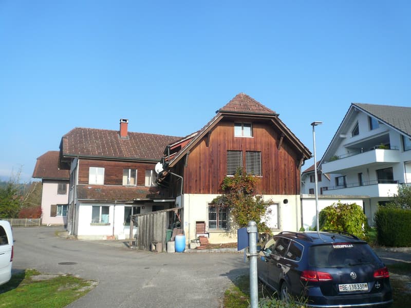 Spacious multi-family house with 4 apartments in Aarwangen (1)