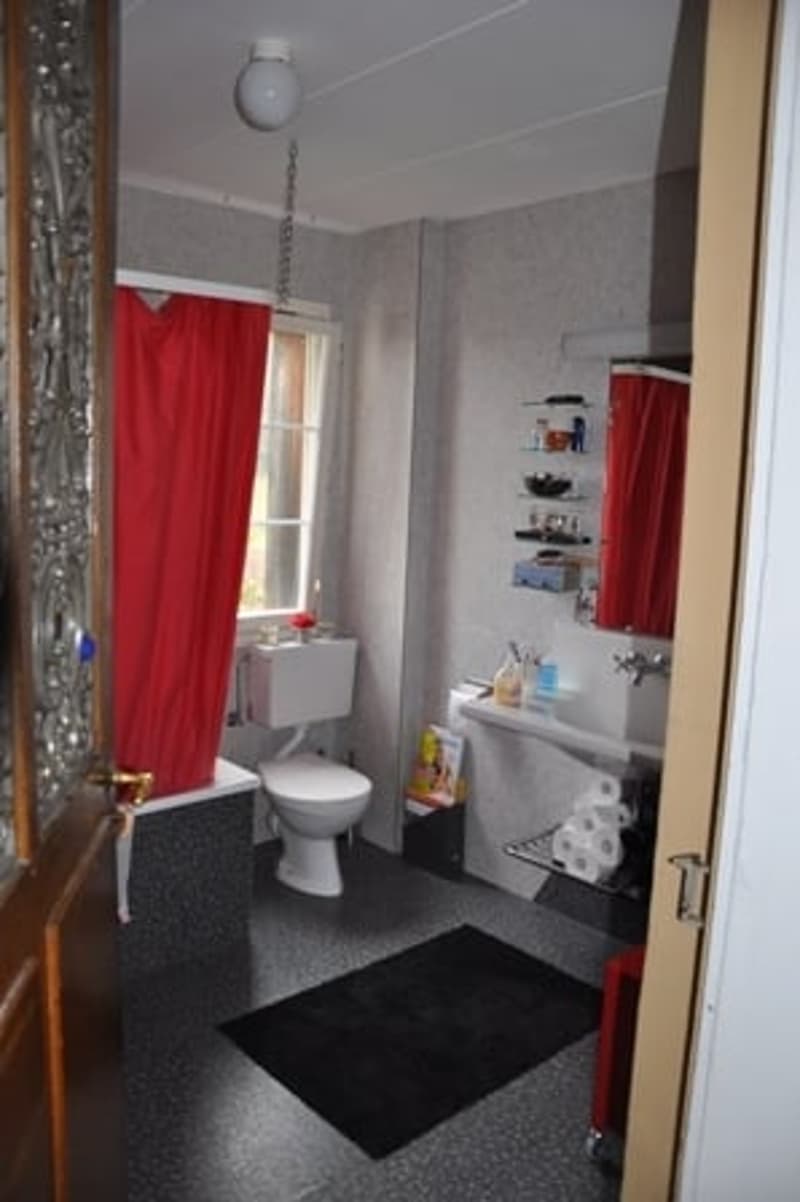 Schöne 7.5 Zimmer Maisonettewohnung zu vermieten (13)