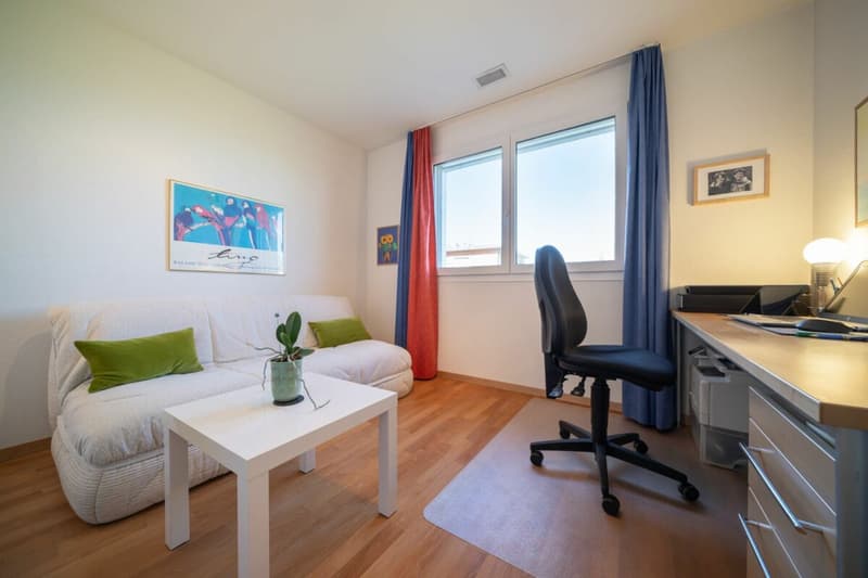 Proche de la ville et calme - charmant appartement 3 1/2 pièces (7)