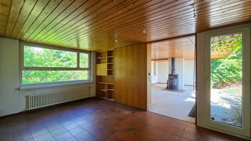 Maison unifamiliale spacieuse avec potentiel de développement (5)
