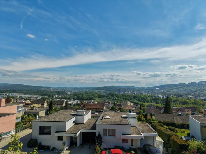 Maison unifamiliale spacieuse avec potentiel de développement (11)