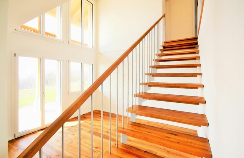 4.5 Zimmer-Einfamilienhaus mit Weitblick und Scheune (10)