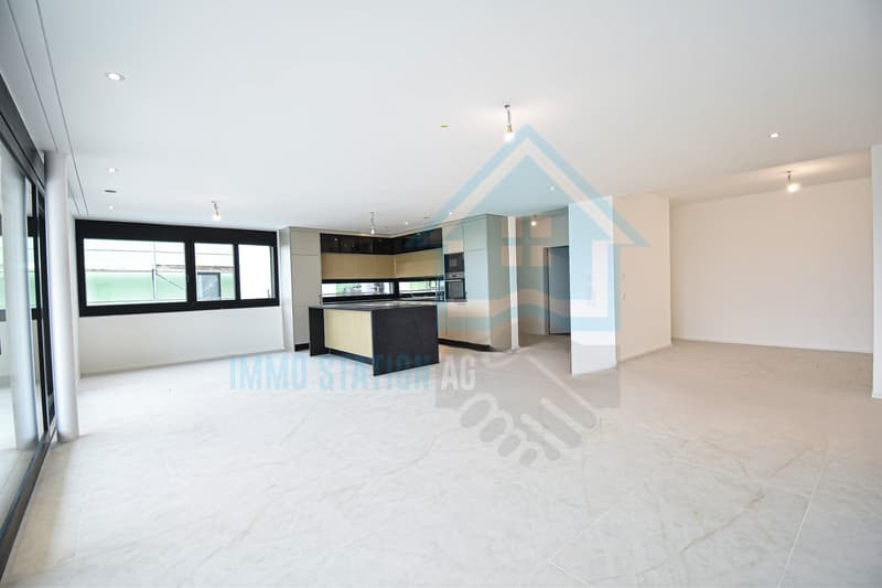 Exclusive new-build terraced house with a far-reaching view and the highest living comfort (1)