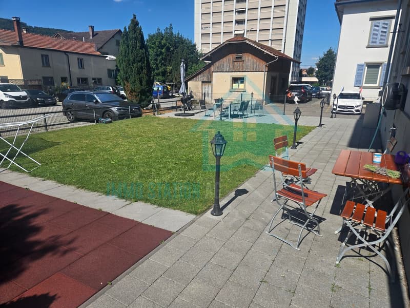 Bright 3.5-room apartment in the center of Reinach AG (8)