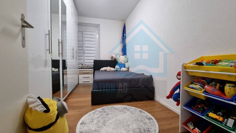 Bright 3.5-room apartment in the center of Reinach AG (3)