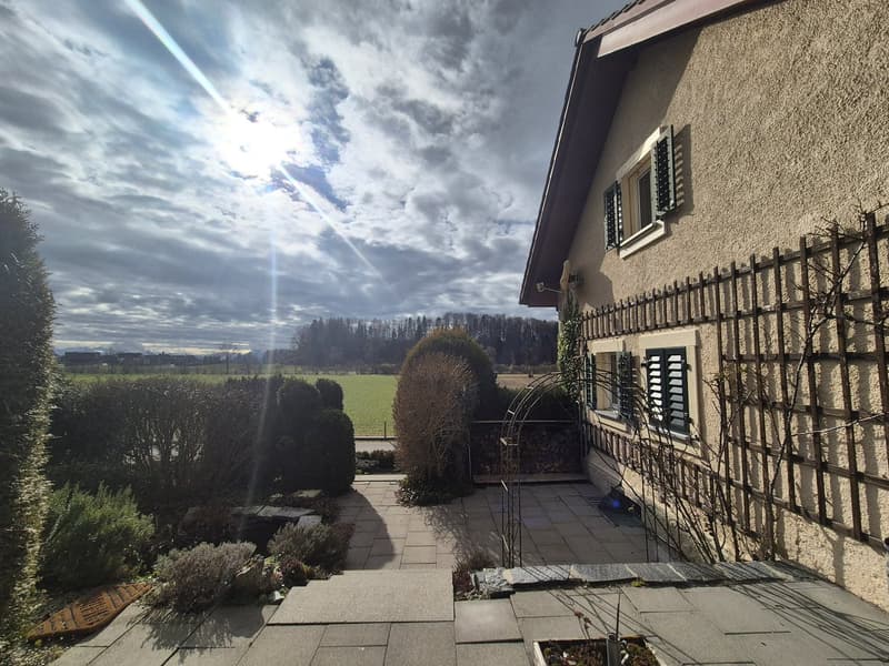 Detached single-family house with a dreamy garden and plenty of privacy near the lake (2)