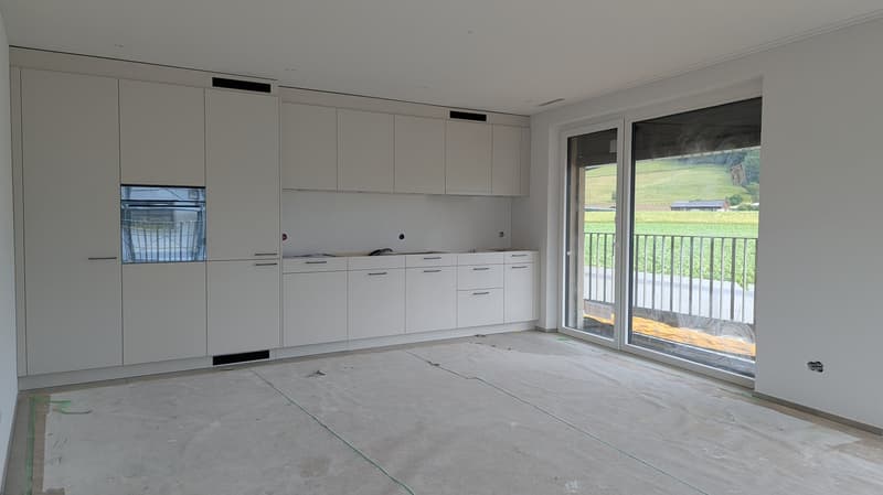 Appartement moderne 4.5 pièces dans un immeuble neuf à Eglisau – calme, ensoleillé et sans obstacle (7)