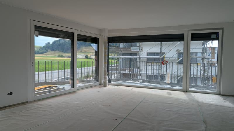Appartement moderne 4.5 pièces dans un immeuble neuf à Eglisau – calme, ensoleillé et sans obstacle (9)