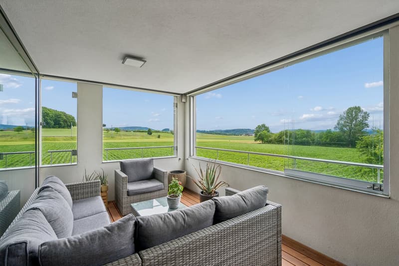 Sunny 3.5-room apartment with a far-reaching view (12)
