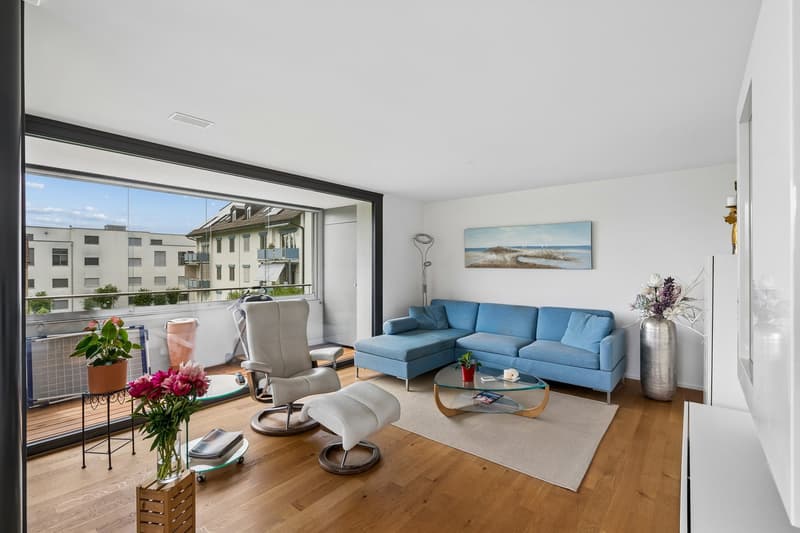 Sunny 3.5-room apartment with a far-reaching view (10)