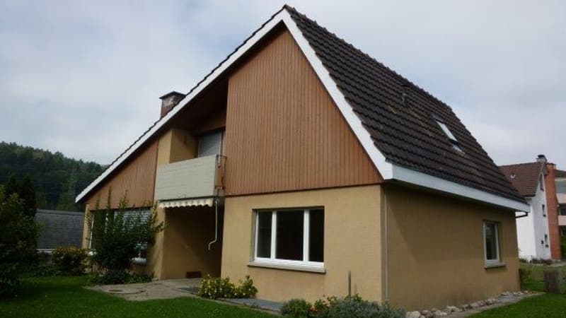 Charmantes 5.5-Zimmer-Einfamilienhaus in Embrach, befristet für ein Jahr (1)