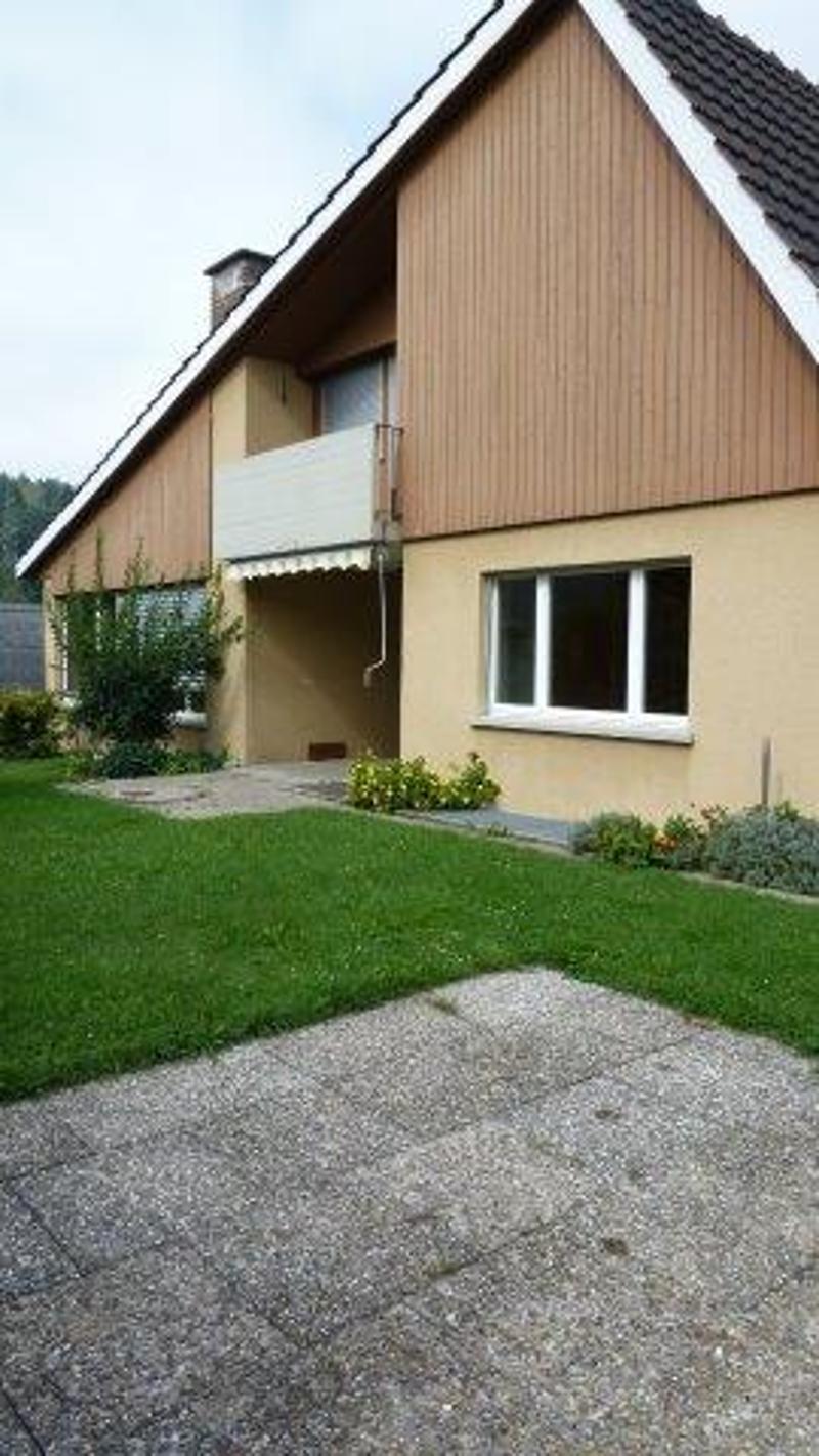Charmantes 5.5-Zimmer-Einfamilienhaus in Embrach, befristet für ein Jahr (39)
