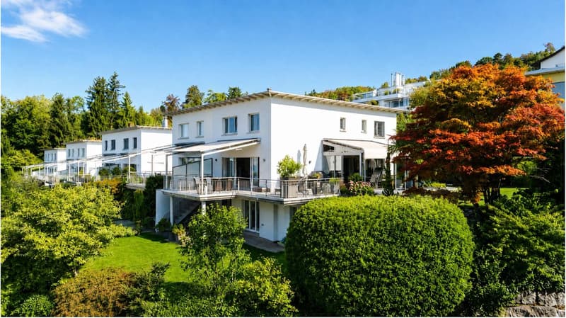 FAMILIENTRAUM MIT SEESICHT: 6.5-Zimmer-Einfamilienhaus in Uetikon am See (2)