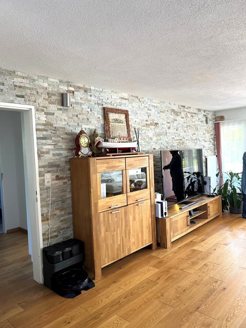 Uncomplicated living in a city-near location! 4 ½ room apartment in Fehraltorf ZH (5)