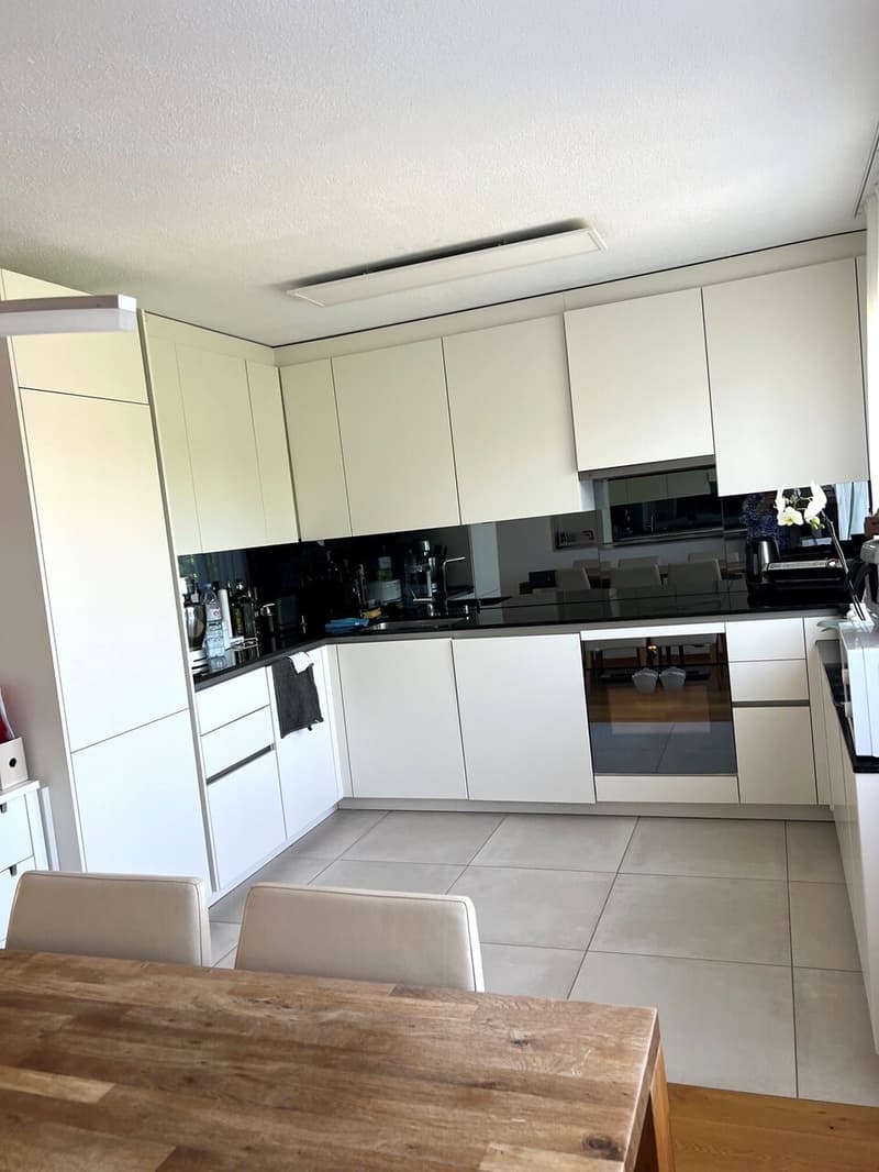 Uncomplicated living in a city-near location! 4 ½ room apartment in Fehraltorf ZH (3)