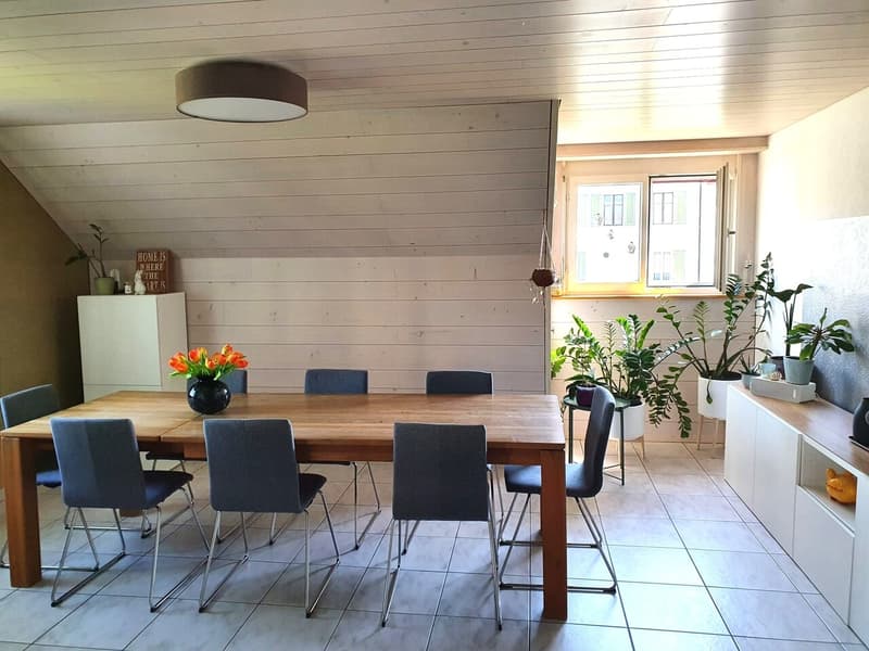 Willkommen in Sarmenstorf! Grosszügige 6 ½ Maisonette-Wohnung (3)