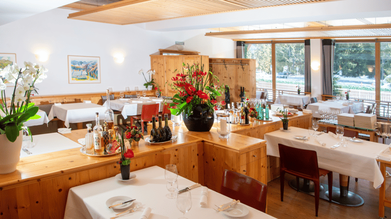 Restaurant for sale in clear mountain air at 1,473 meters (5)