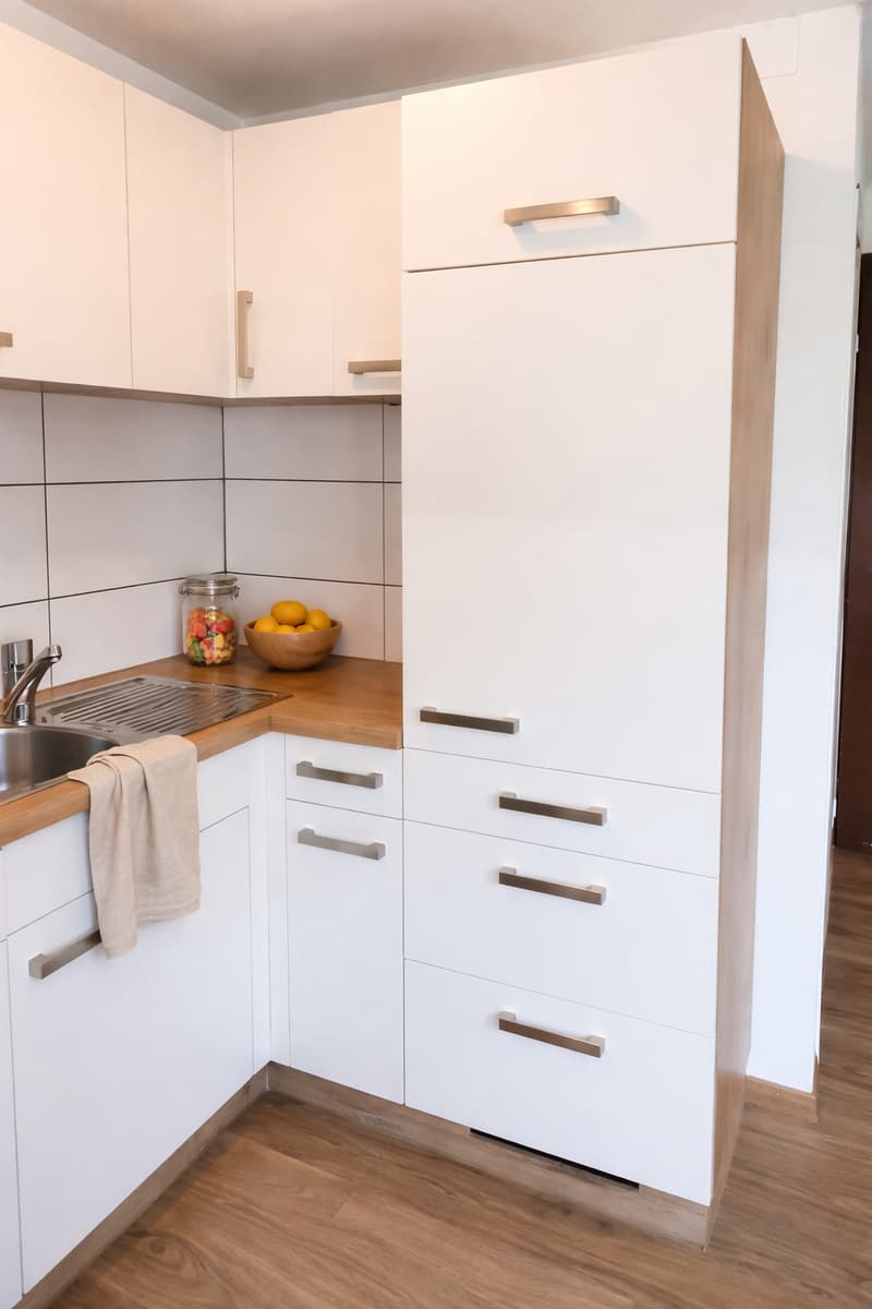 1 Pièce appartement au haut rez-de-chaussée R droite (SANS BALKON) (3)