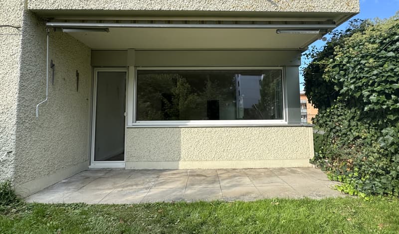 Appartement de 3,5 pièces lumineux au rez-de-chaussée dans un endroit calme (10)