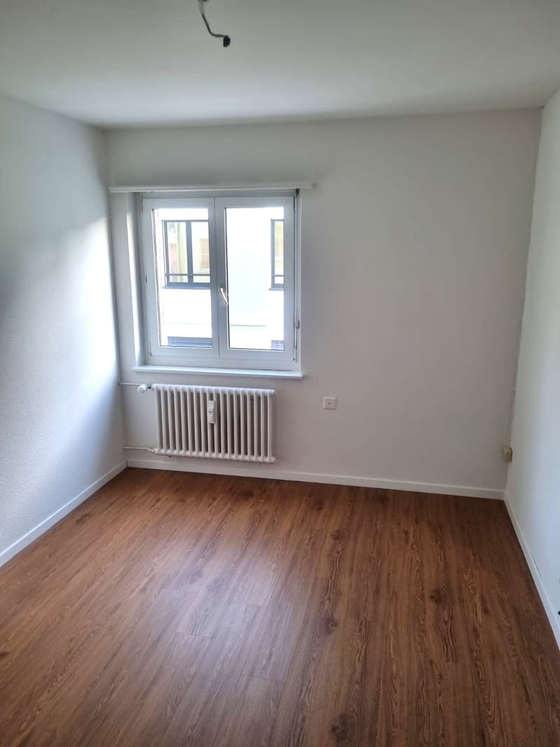 Charmante 3 Zimmer - Wohnung im 3. OG rechts (3)