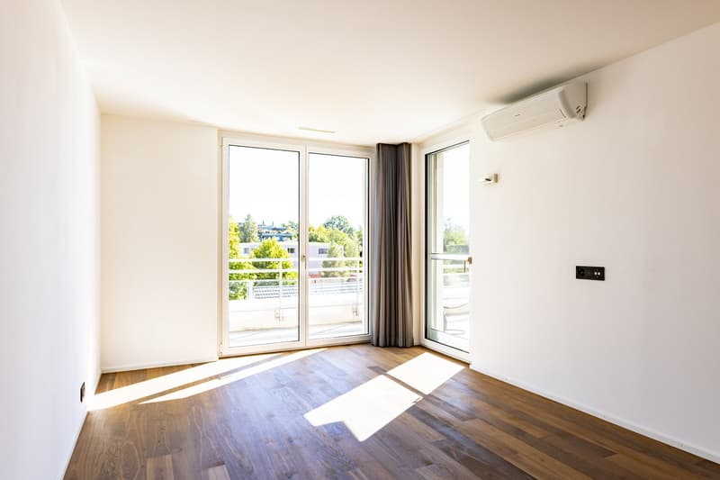 Exklusive 3.5-Zimmer-Attikawohnung mit Seenähe in Uetikon am See (7)