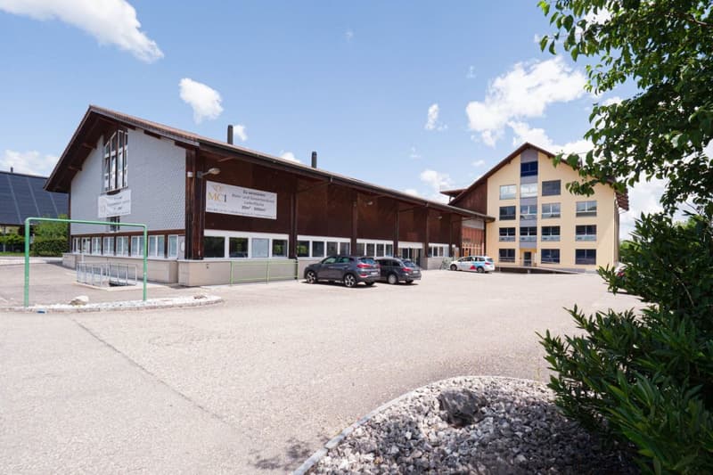 Espace commercial unique de 70 m2 dans un emplacement idéal à Erlinsbach (1)