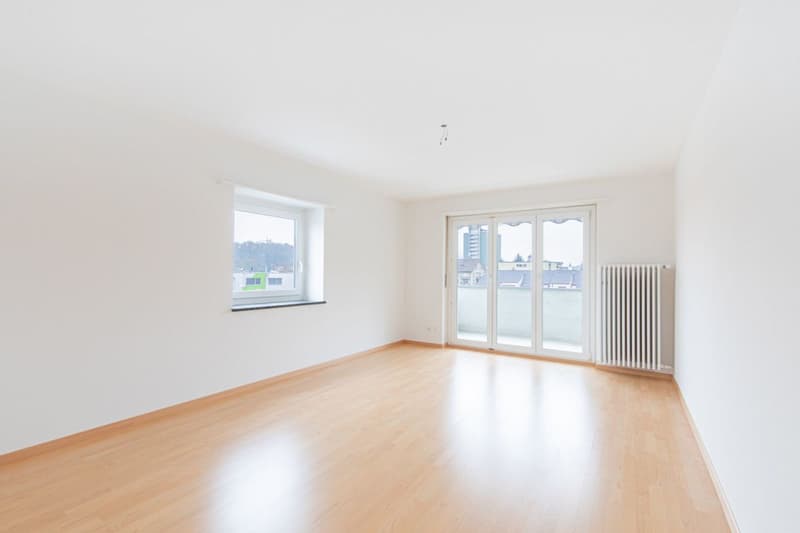 Renovated 4-room apartment - Welcome to your new home! (5)