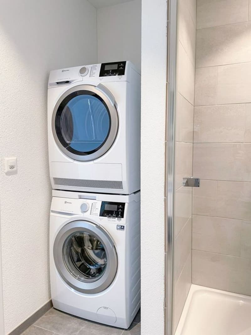 1. Nettomiete geschenkt! Exklusive 3½-Zimmer-Gartenwohnung an bester Lage in Reitnau! (7)