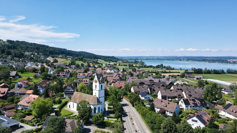 Neubau "SERAEL" - Unverbaubare Sicht auf den Greifensee, ruhig und dorfnah (10)
