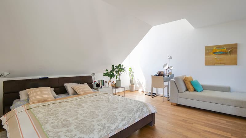 Grosszügige 5.5-Zimmer-Maisonette-Wohnung mit viel Privatsphäre und Wohnkomfort (5)