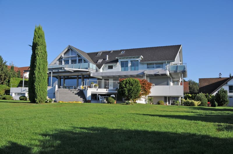 2 Zimmer-Gartenwohnung mit Fernsicht in die Berge, ruhig, zentral (2)