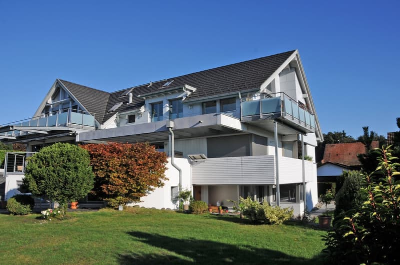 2 Zimmer-Gartenwohnung mit Fernsicht in die Berge, ruhig, zentral (1)