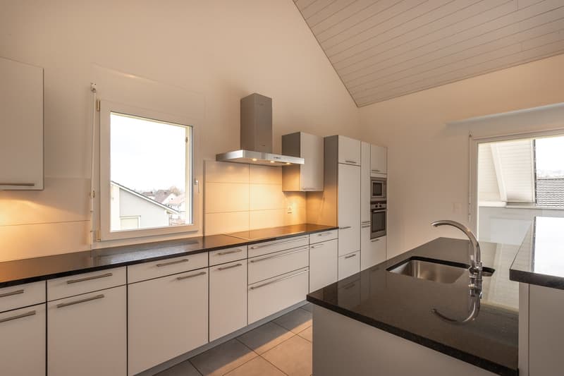 Appartement spacieux 4.5 pièces 124m2 (2)