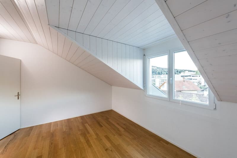 Neuwertige 2.5 Zi-Gartenwohnung an ruhiger Lage (9)