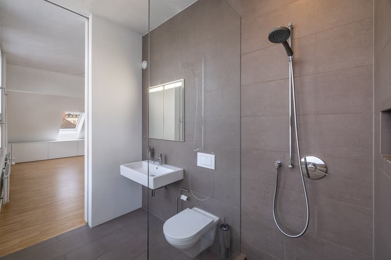 Modern and high-quality 3.5 room old town apartment (10)