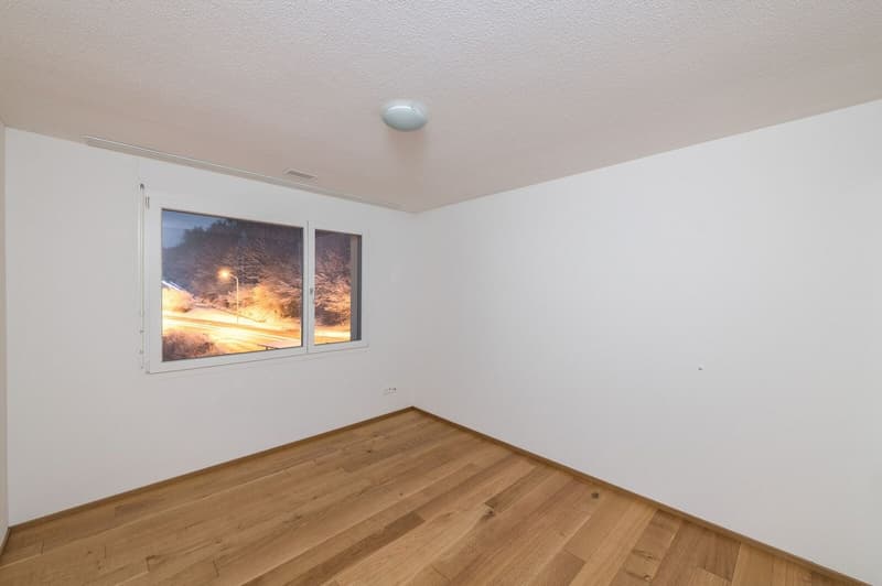 Grande appartamento mansardato quasi nuovo di 4,5 locali 131 m2 (13)