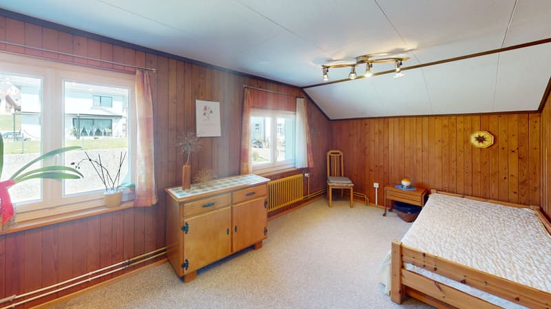 Gepflegtes, freistehendes Familienhaus mit vielseitigem Raumangebot (10)