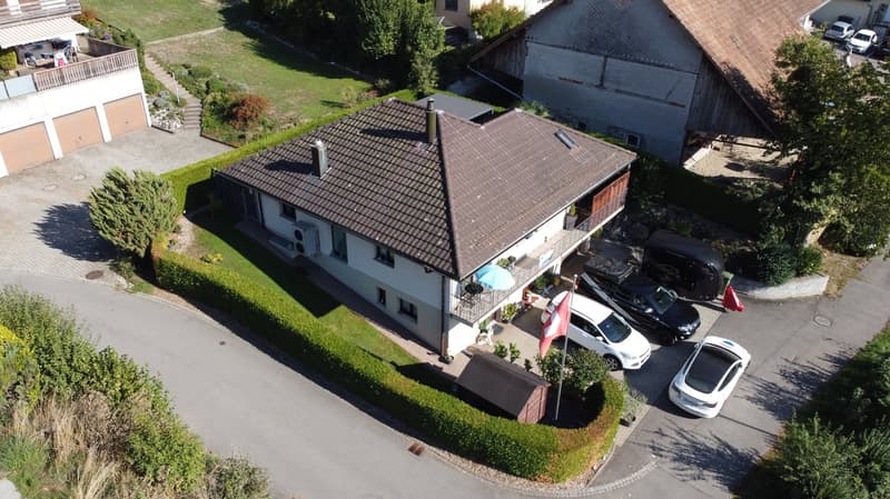 Freistehendes Einfamilienhaus mit Garten und vielseitigen Möglichkeiten in Leimbach AG (19)