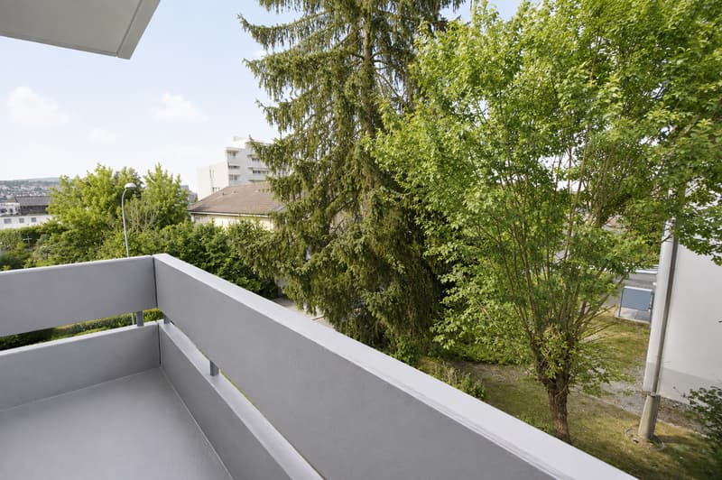 2-Zimmer-Wohnung mit zwei Balkonen in Zürich-Altstetten (7)