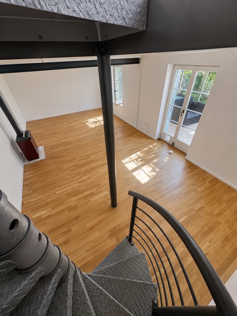 Urchige 6.5-Zimmerwohnung mit Garten in der Altstadt von Erlach (5)