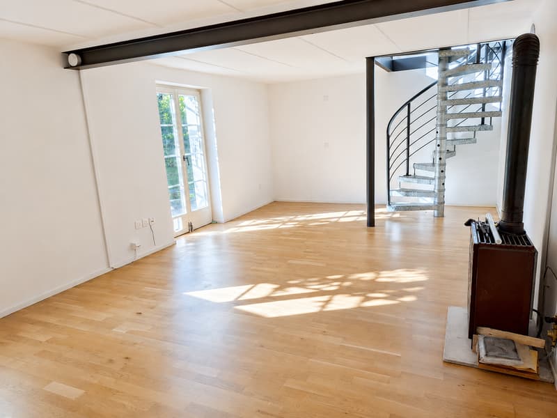 Urchige 6.5-Zimmerwohnung mit Garten in der Altstadt von Erlach (4)
