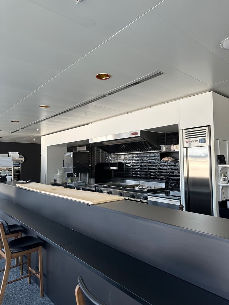 Attractive commercial or gastronomy space in the Bönicenter Thalwil – top location with high customer frequency (2)