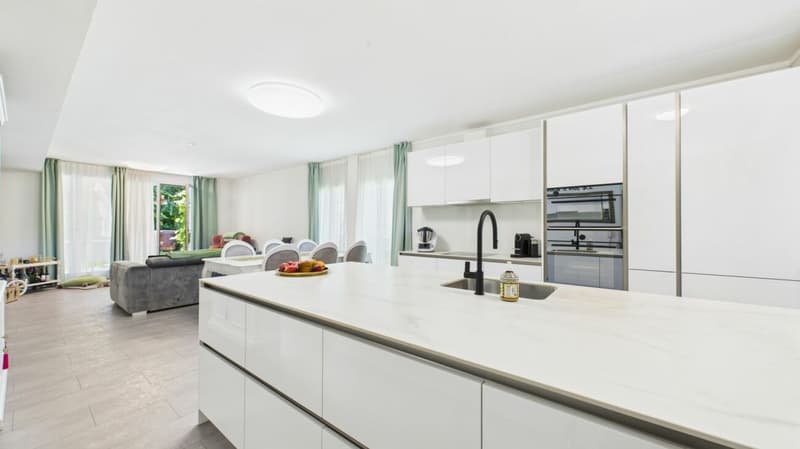 Adatto alle famiglie, luminoso & moderno - appartamento di giardino elegante. (4)