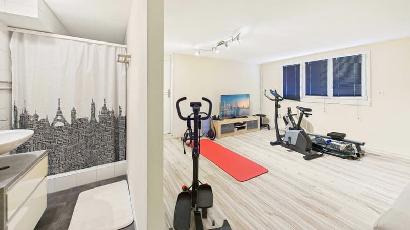 Casa familiare armoniosa con giardino, piscina e comfort pensato (18)