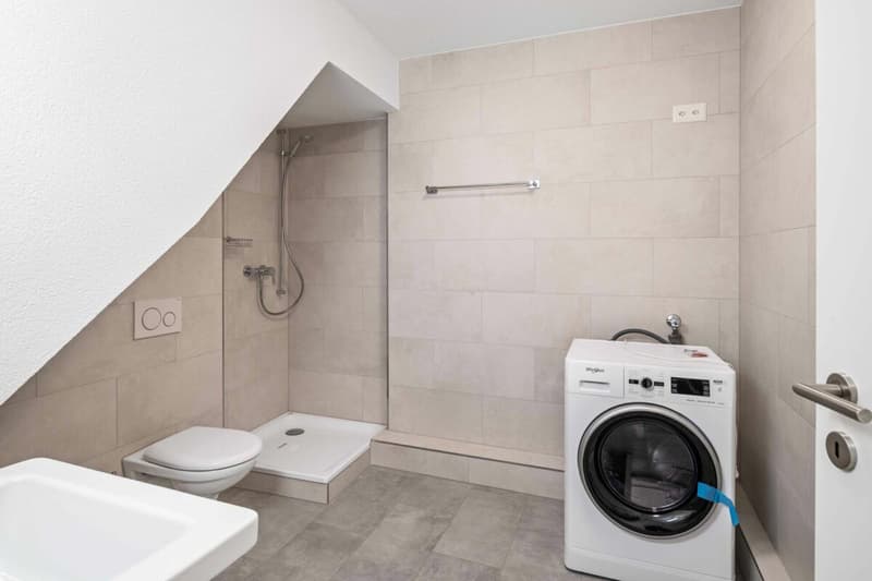 Camera accogliente con cucina in comune (4)