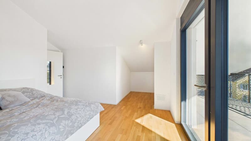 Comfort, class, and charm: 5.5-room attic maisonette in Ottenbach (9)