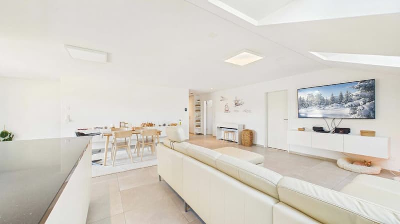 Comfort, class, and charm: 5.5-room attic maisonette in Ottenbach (5)