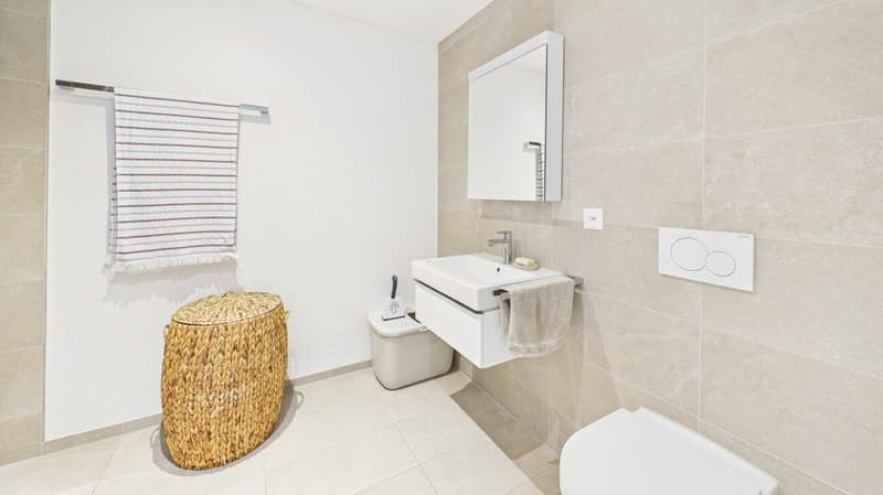 Comfort, class, and charm: 5.5-room attic maisonette in Ottenbach (16)