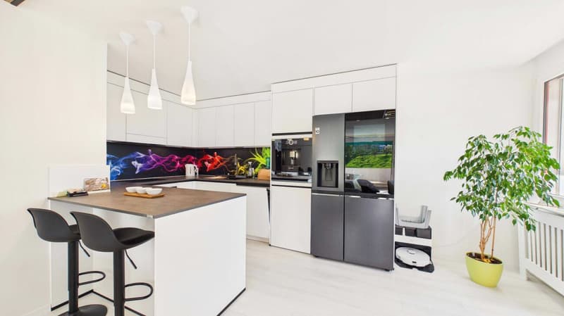 Stylish living in a quiet and central location in Dietikon (5)