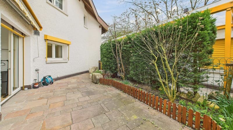 Attractive rental property in Dietikon - renovated 3.5-room apartment with studio (13)